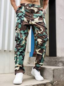 Manfinity LEGND Plus Size Men's Camouflage Print Cargo Straight-Leg Pants - Multicolor - View 3