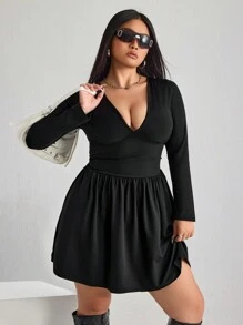 SHEIN ICON Robe noire mini évasée avec col en V et froissé pour femmes grande taille ICON, automne/hiver, Noël - Noir - Voir 6