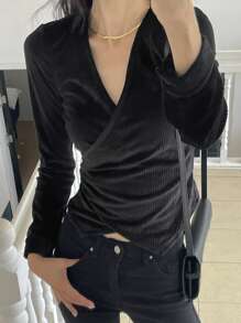 DAZY T-shirt noir à manches longues pour femmes, col en V, froncé, coupe slim, hauts pour femmes, vêtements d'automne pour femmes - Noir - Voir 3