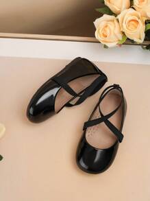 婴幼儿时尚百搭黑色平底鞋