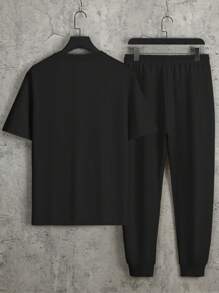 Manfinity Homme 2 件套男士休闲字母印花运动短袖 T 恤和裤子套装，夏季 - 黑色 - 查看 2