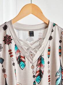 SHEIN LUNE 女士 V 领镂空羽毛印花休闲度假长袖 T 恤，秋季上衣 - 彩色 - 查看 1