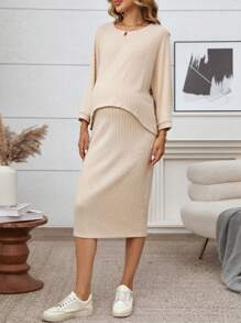 SHEIN Maternity 2-delige casual dames vleermuismouwen geribbelde crop top en rokset
