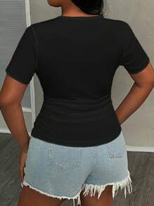 Slaydiva Plus Size Simple Casual Scoop Neck Short Sleeve Gathered Waist White Summer T-Shirt - Black - View 3