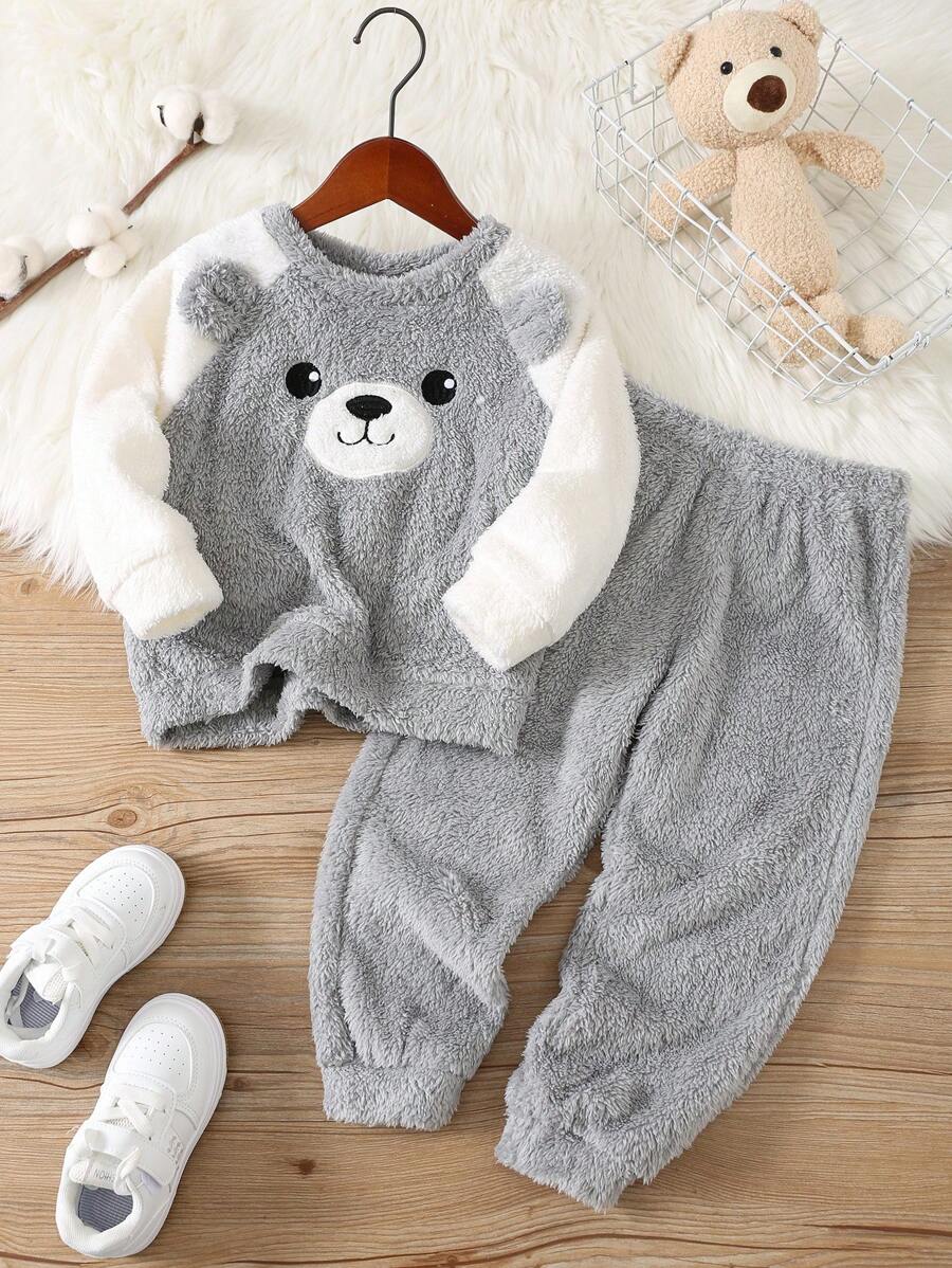 SHEIN Bộ đồ ngủ 2 món cho bé trai dễ thương cổ tròn tay dài thêu họa tiết hoạt hình màu tương phản, chất liệu nỉ mềm mại, dành cho mùa thu đông - Nhiều màu - Xem 1