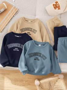 SHEIN Leap Crew Bộ 6 món/Bộ quần áo nỉ dài tay in chữ thời trang dễ thương cho bé trai và quần dài cạp chun, thích hợp mặc ở nhà và ngoài trời, mùa thu và đông - Màu xanh lam - Xem 11