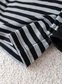 SHEIN Simple Graphic Embroidered Striped Long Sleeve Crewneck Knit T-Shirt For Baby Boys Girls, Suitable For Commute, School, Home, Casual, Party, Outdoor Play