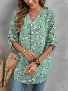 EMERY ROSE Women's V-Neck Floral Print Roll-Up Sleeve Blouse