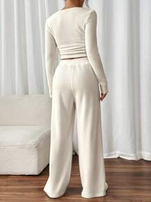 SHEIN Frenchy Bộ 2 áo len dệt kim cổ tròn tay dài màu trơn và quần âu thường ngày cho nữ, mùa xuân/thu - Màu be - Xem 2