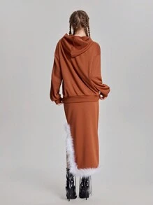 SHEIN Conjunto de 2 piezas para adolescentes: Sudadera ancha con estampado de eslogan y hombros caídos, talla grande falda alta midi con panel esponjoso - Óxido marrón - Ver 2