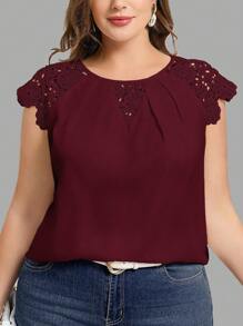 Chikora 大码纯色圆领蕾丝拼布盖袖衬衫 - 玫瑰紅 - 查看 1