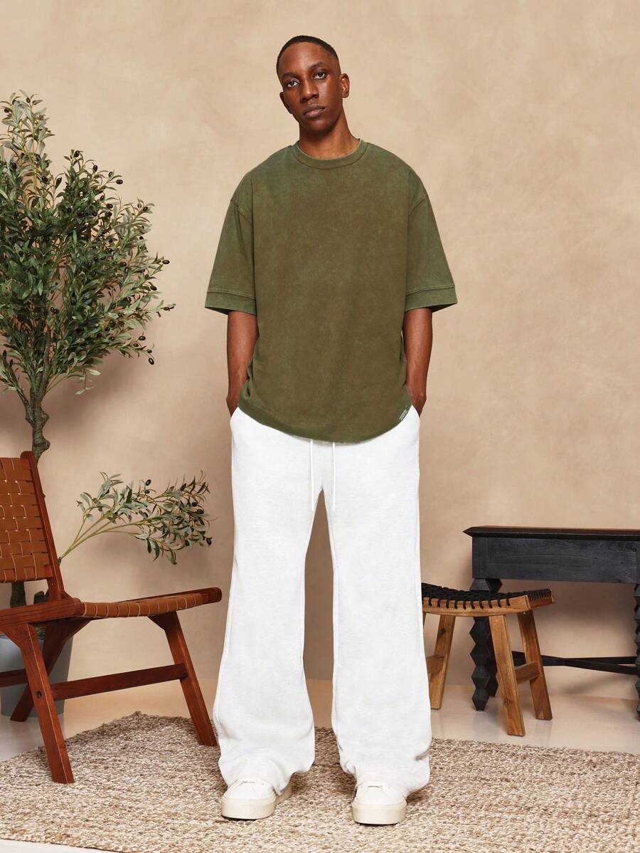 SUMWON 超大版型基本款水洗短袖 T 恤 - 軍綠色 - 查看 1