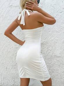 SHEIN SXY Vestido mini encantador, de corte ceñido, con espalda descubierta, anudado al cuello, con recogido y calado para mujeres