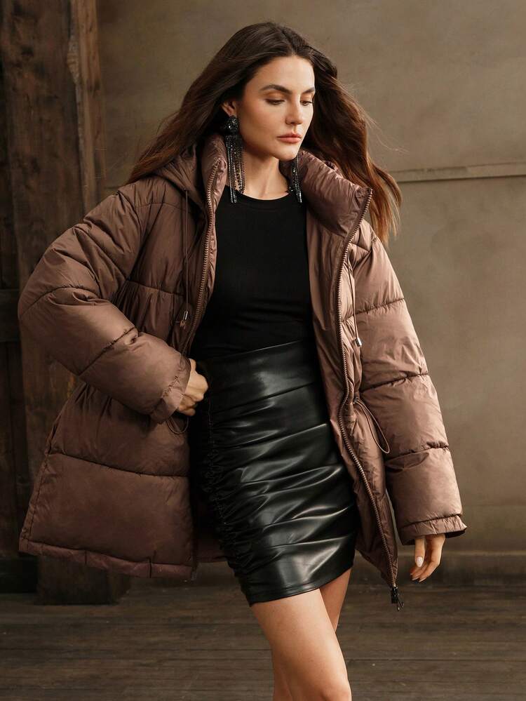 Abrigo acolchado con capucha y cordón en la cintura, de unicolor, de estilo casual para mujer en invierno