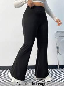 SHEIN PETITE CURVE Plus Size Women Solid Color High Waist Flare Casual Pants - Black - View 1