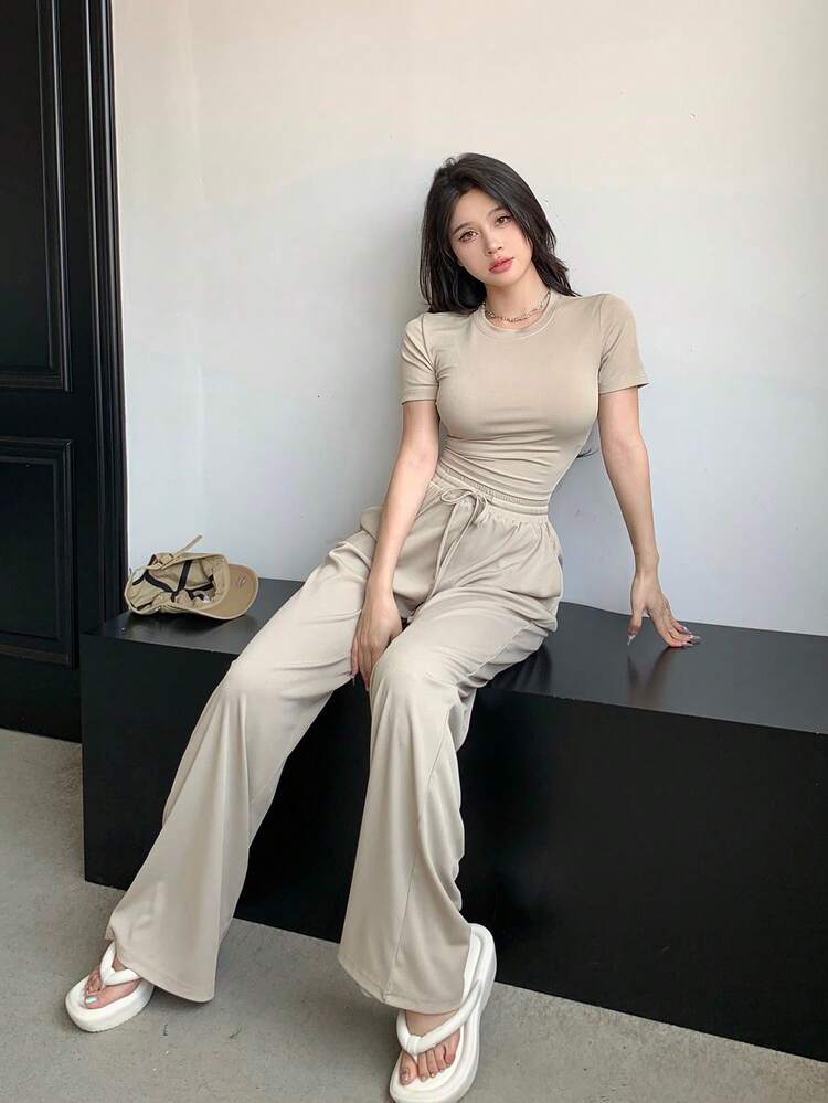 2pcs Women's Casual Plain Crew Neck Short Sleeve Top And Pants Set Summer Lounge Sets For Women