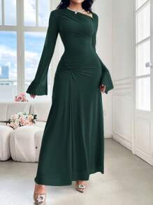 Modelyn Women Solid Color Crew Neck Long Sleeve Twist Detail Casual Long Dress Long Evening Dresses