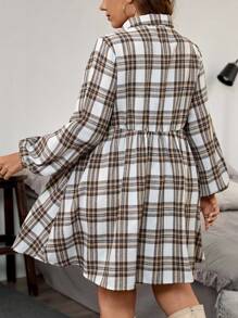 SHEIN LUNE 大码格子印花纽扣长袖休闲连衣裙，适合秋季穿着，女士大码服装。