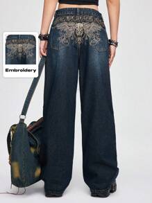 ROMWE Grunge Punk Wings & Skull Embroidered Loose Wide-Leg Boy Friend Jeans For Women - Dark Wash - View 1