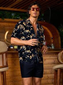 Manfinity VDAYZ 男士缺口领全印花短袖纽扣前上衣和短裤沙滩装男士夏威夷衬衫和短裤，夏威夷风