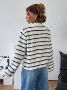 EURMUSE Áo len cardigan nữ họa tiết sọc có nút cài phía trước - Nhiều màu - Xem 4