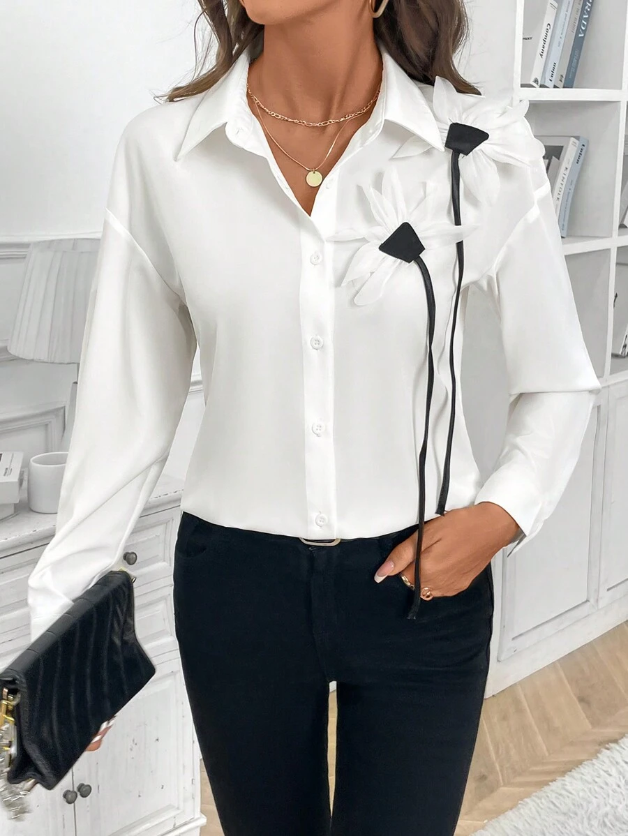 Chiquease 春秋时尚3D花卉装饰衬衫 - 白色 - 查看 1