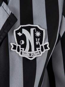 SHEIN 2 件套女孩星期三条纹学院风西装外套和百褶裙酷炫别致深色服装（不含配饰）