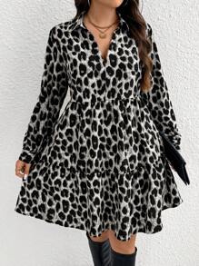 Calvaya Vestido de manga larga con escote en V, dobladillo con volantes, estampado de leopardo, talla grande