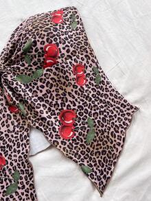 Soleia 性感休闲豹纹樱桃结开衩抹胸上衣 - 彩色 - 查看 5