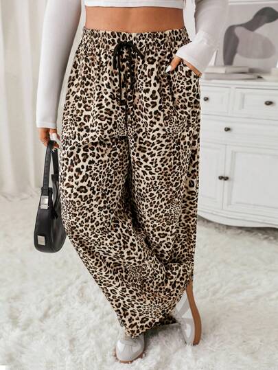 SHEIN EZwear Plus Size Women Leopard Print Tie Waist Pocket Wide Leg Loose Pants