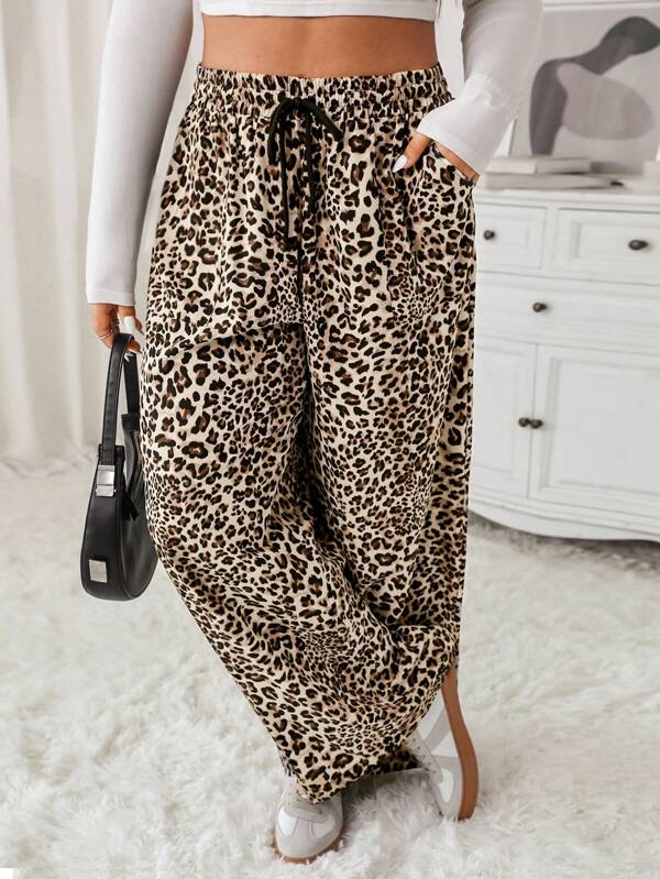 SHEIN EZwear Plus Size Women Leopard Print Tie Waist Pocket Wide Leg Loose Pants