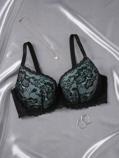 1 件大码蕾丝钢圈文胸内衣，提升