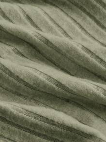 SHEIN MOD Camiseta verde del ejército con abertura asimétrica, bolsillo en el pecho, dobladillo cuadrado, mangas acampanadas, cordón frontal y recorte de lechuga para talla grande