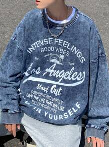 Manfinity Hypemode Áo nỉ hở vai in chữ denim xanh nhạt cho nam cỡ lớn - Rửa nhẹ - Xem 1