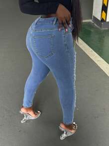 Women's Solid Color Casual Fashionable Ripped Stretch Skinny Jeans - 淺色水洗藍 - 查看 2