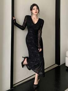 DAZY Women's Long Bodycon Dress With All Over Bow Print,Ruffle,Fall Dress