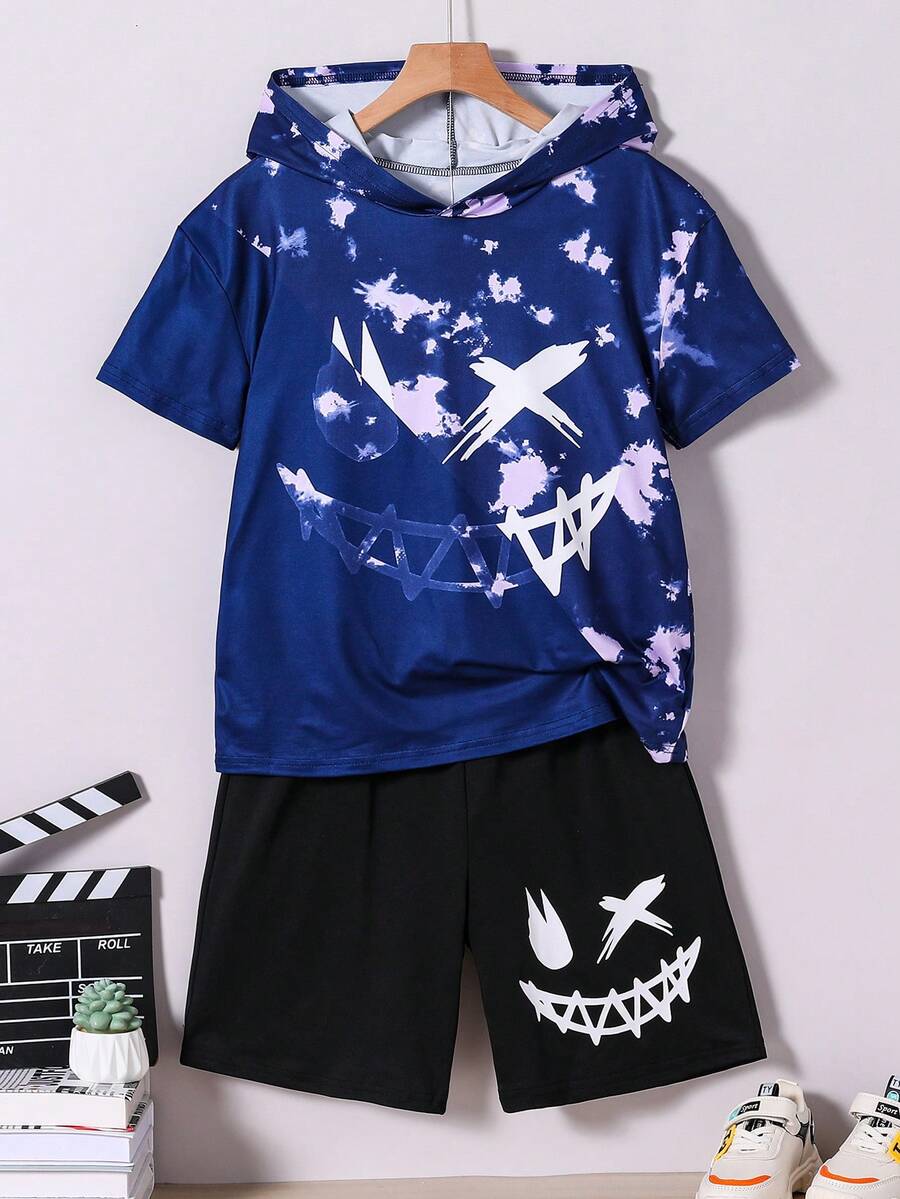 SHEIN 2 件装 Tween Boy 夏季休闲扎染笑脸印花拼布连帽衫和短裤套装 - 彩色 - 查看 1