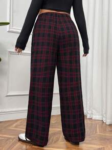 SHEIN EZwear Plus Size Plaid Drawstring Waist Straight-Leg Casual Pants - Red - View 2