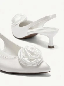 CUCCOO CHICEST Pointed Toe Floral Printed Low Heel Elegant Lady High Heel Pumps Fall - White - View 4