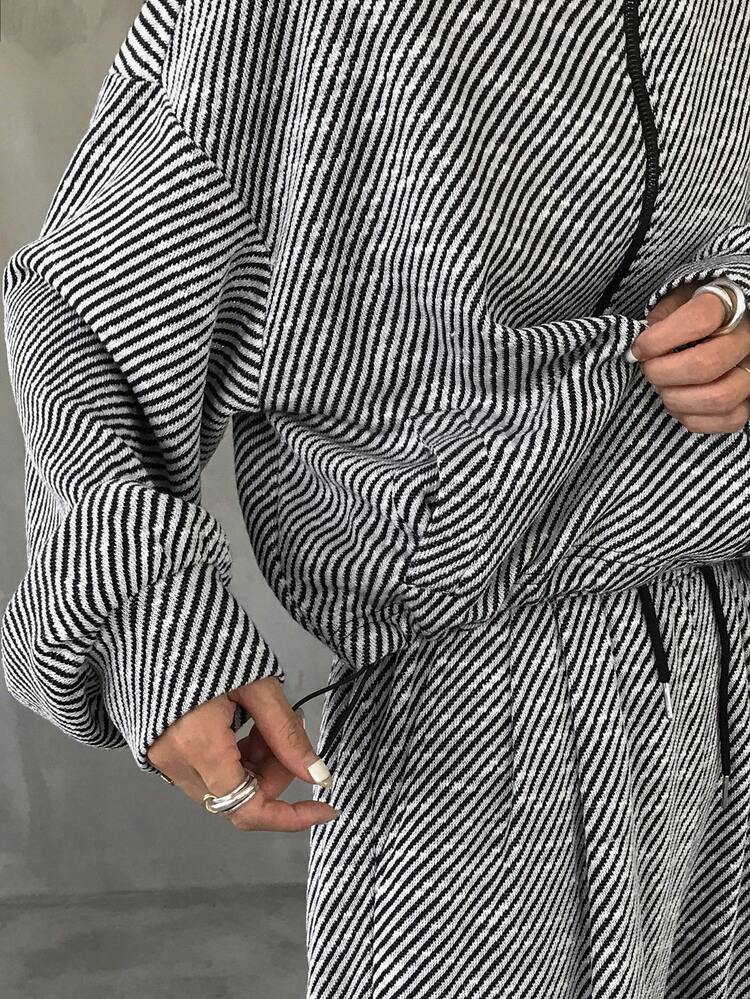 FRIFUL 2pcs Women's Striped Loose Drop Shoulder High Collar Zip Jacket And Drawstring Waist Casual Long Pants Set - Grey - View 7