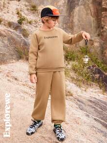 SHEIN 2pcs Tween Boys Outdoor Camping Slogan Print Sweatshirt And Sweatpants Set