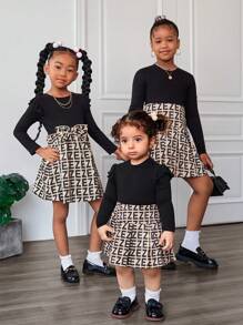 SHEIN 2pcs Baby Girls Cute Black Knitted Ruffle Trim Top And Letter Print Skirt Outfit, Fall/Winter - Multicolor - View 3