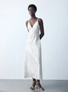 Maija 女式白色优雅长款亮片吊带裙，适合秋冬季