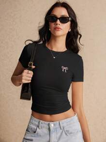 Poéselle Women Round Neck Short Sleeve Bow Embroidery Casual T-Shirt - Black - View 4