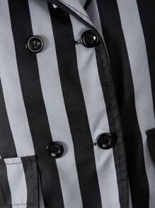 SHEIN 2 件套女孩星期三条纹学院风西装外套和百褶裙酷炫别致深色服装（不含配饰）