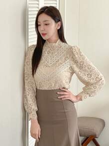 DAZY Áo cánh ren thanh lịch cổ đứng tay đèn lồng cho nữ xuân/thu - Màu Khaki - Xem 6