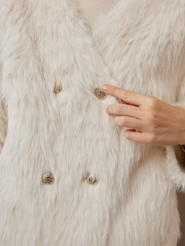 FLUFFY SOLID GOLD BUTTON PLACKET COAT