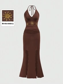 ROMWE Hippie Vestido de verão para mulheres com bordado de sol, longo e plissado com cauda de peixe, decote halter e amarração no pescoço - Castanho - Ver 1
