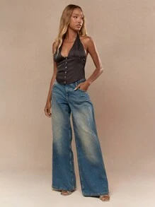 MISSGUIDED Top corto con cuello en pico, busto fruncido y abotonado - Marrón Chocolate - Ver 4
