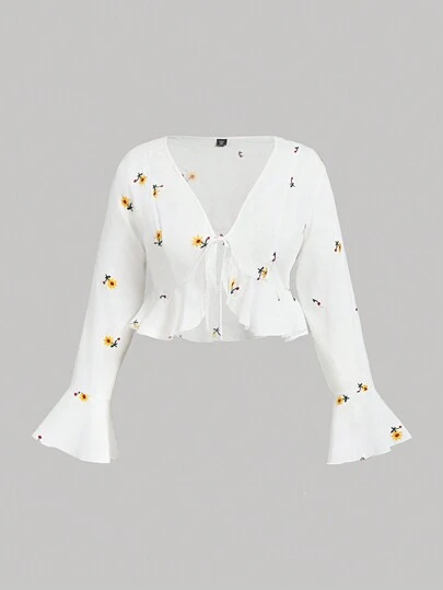 SHEIN MOD Camisa de manga acampanada con bordado de terciopelo vintage y romántico para tallas grandes